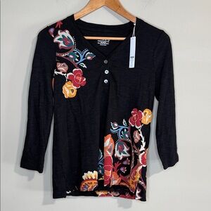 Chico’s cotton slub, Paisley rib, Henley, tee top 3/4 sleeve size XS NWT